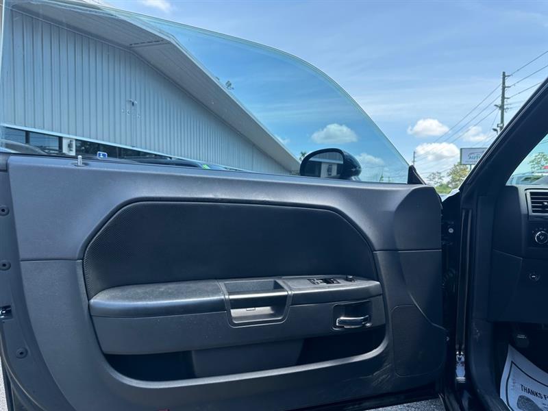 Dodge Challenger SXT 2012