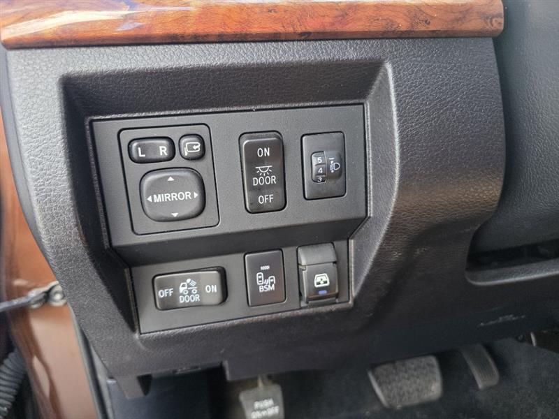 Toyota Tundra Platinum CrewMax 5.7L 2WD 2014