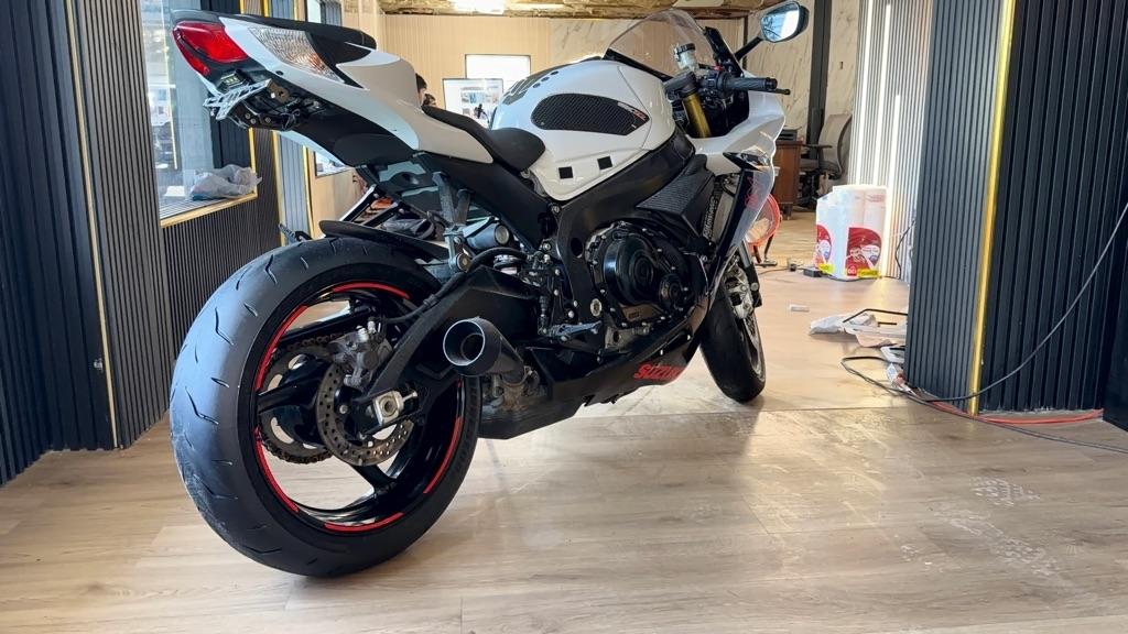 Suzuki GSX-R750  2019