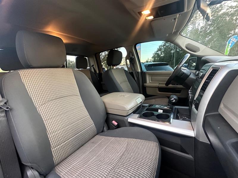 Dodge 1500 SLT Quad Cab 2WD 2012