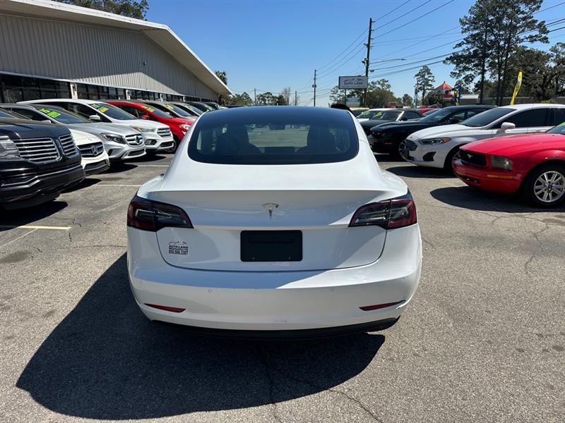 Tesla Model 3 Standard Range Plus 2021