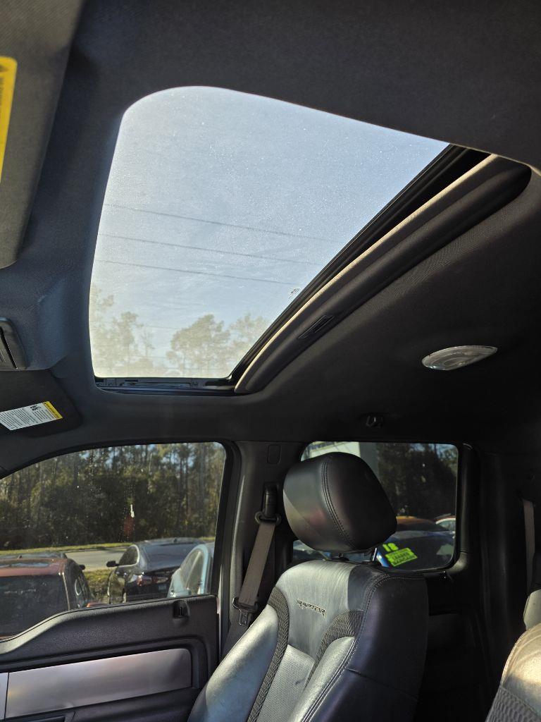 Ford F-150 SVT Raptor SuperCrew 5.5-ft. Bed 4WD 2013