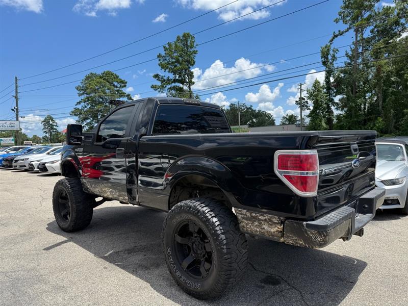 Ford F-150 XL 8-ft. Bed 4WD 2013