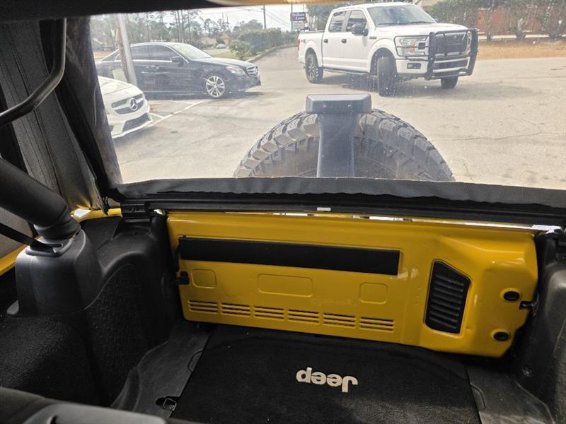 Jeep Wrangler Unlimited Sport 4WD 2015