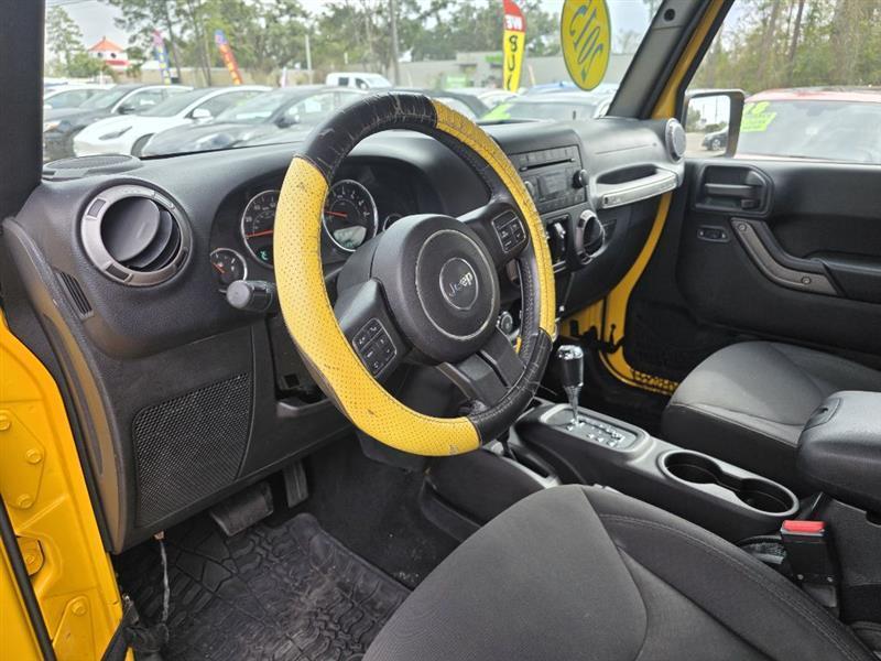 Jeep Wrangler Unlimited Sport 4WD 2015