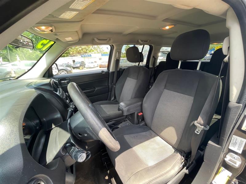 Jeep Patriot Sport 2WD 2014