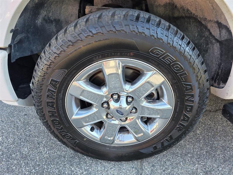 Ford F-150 XL SuperCrew 5.5-ft. Bed 2WD 2014