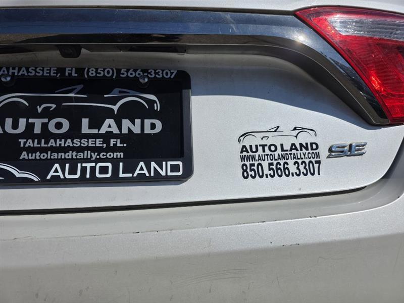 Toyota Camry SE 2017