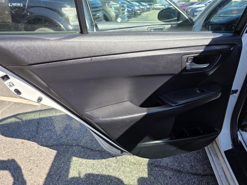 Toyota Camry SE 2017