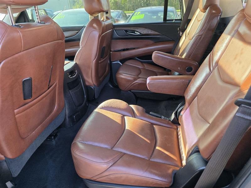 Cadillac Escalade Luxury 4WD 2018