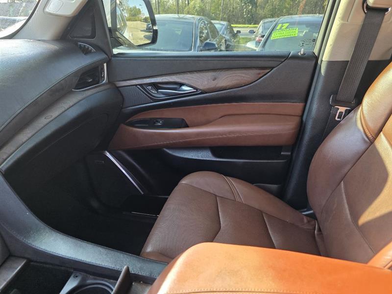 Cadillac Escalade Luxury 4WD 2018