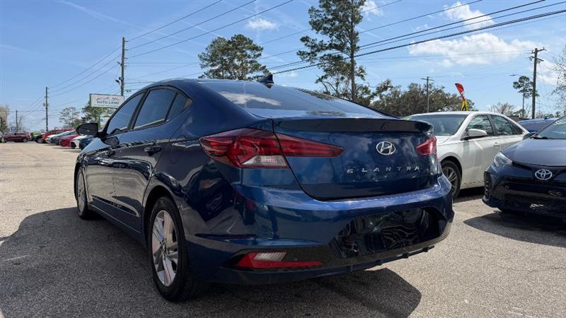 Hyundai Elantra Limited 2019