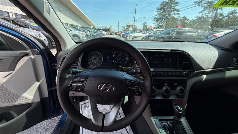 Hyundai Elantra Limited 2019