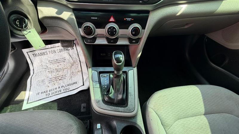 Hyundai Elantra Limited 2019