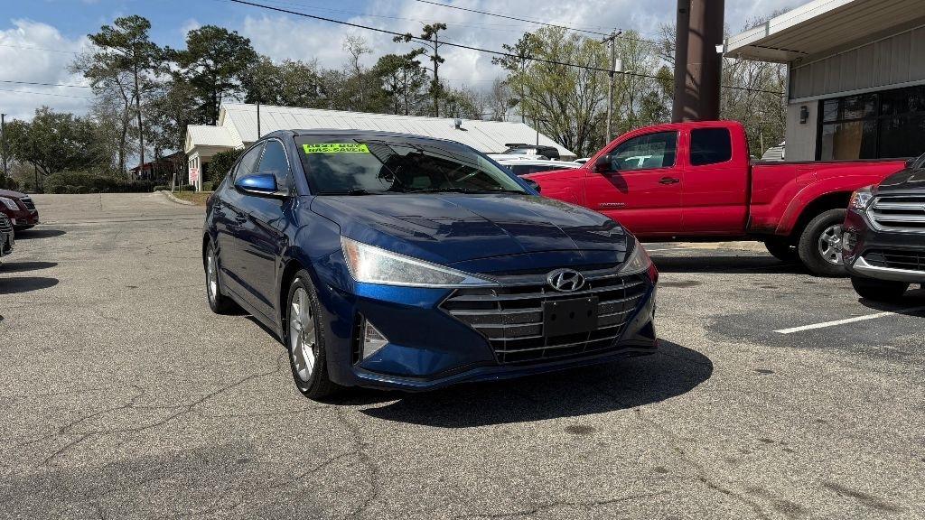Hyundai Elantra Limited 2019