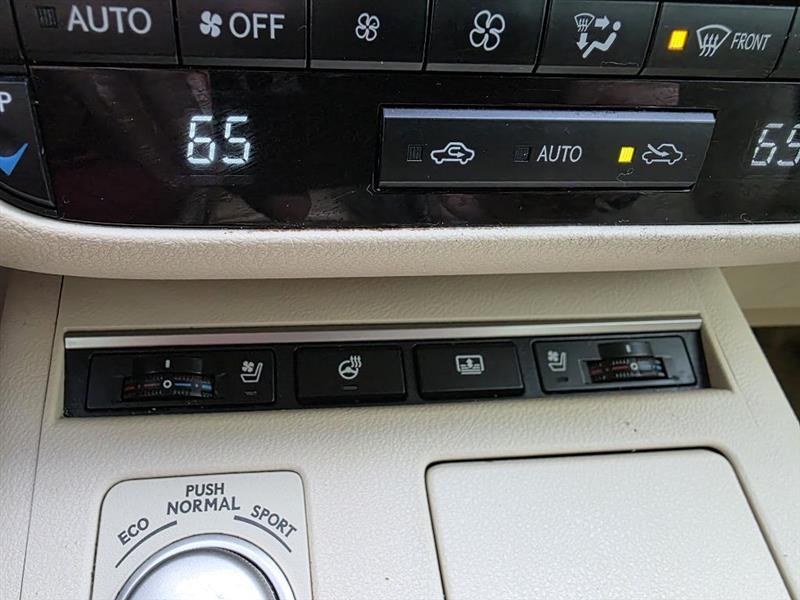 Lexus ES 350 Sedan 2015