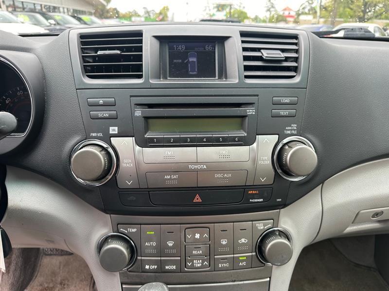 Toyota Highlander Sport 2WD 2008