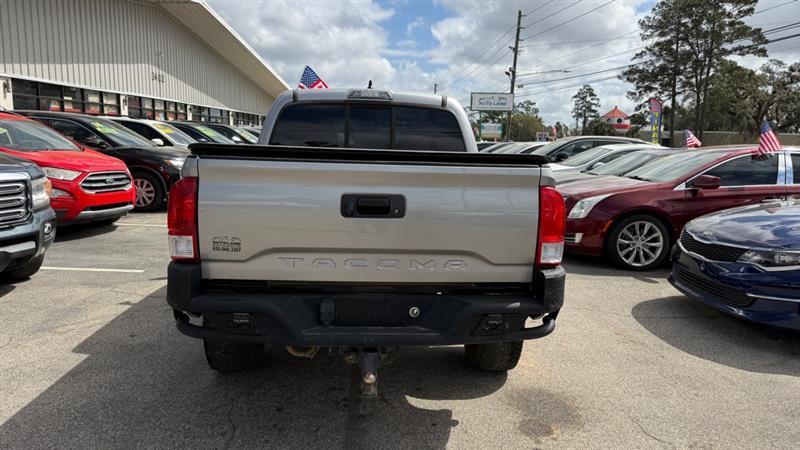 Toyota Tacoma SR5 Double Cab Long Bed V6 6AT 2WD 2017