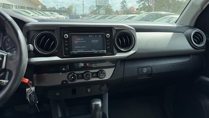 Toyota Tacoma SR5 Double Cab Long Bed V6 6AT 2WD 2017