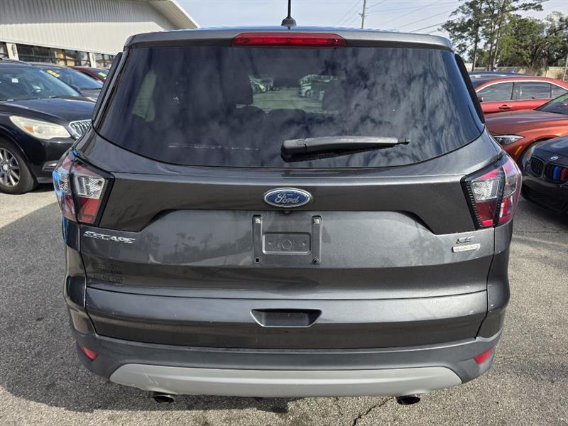 Ford Escape SE FWD 2017