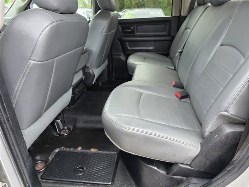 RAM 3500 Tradesman Crew Cab 4WD 2015