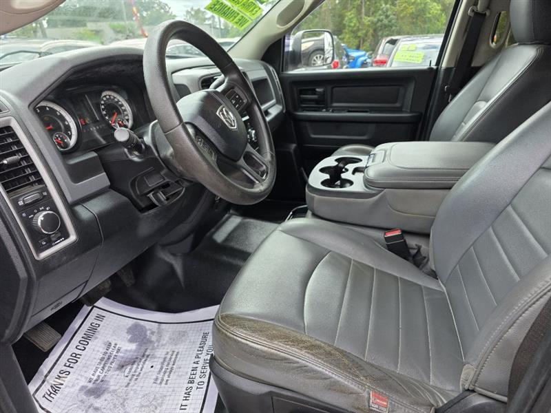 RAM 3500 Tradesman Crew Cab 4WD 2015