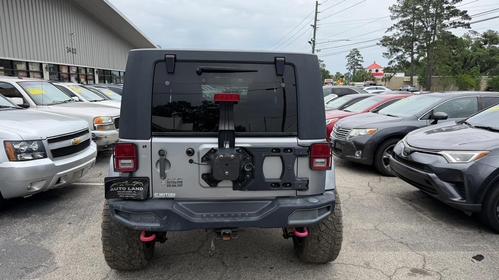 Jeep Wrangler Unlimited 4WD 4dr Freedom Edition *Ltd Avail* 2015