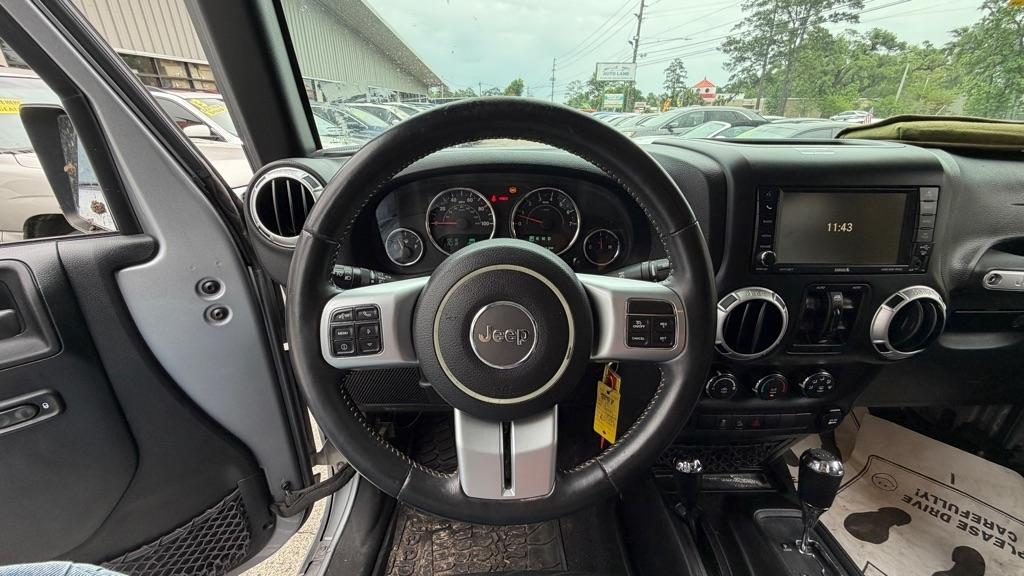 Jeep Wrangler Unlimited 4WD 4dr Freedom Edition *Ltd Avail* 2015