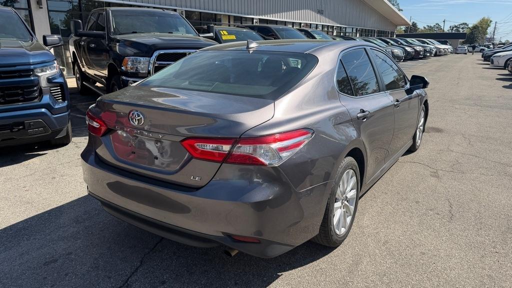 Toyota Camry XLE Auto (Natl) 2019
