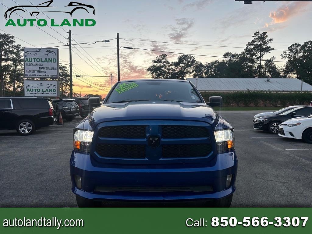 RAM 1500 2WD Crew Cab 140.5" Express 2015