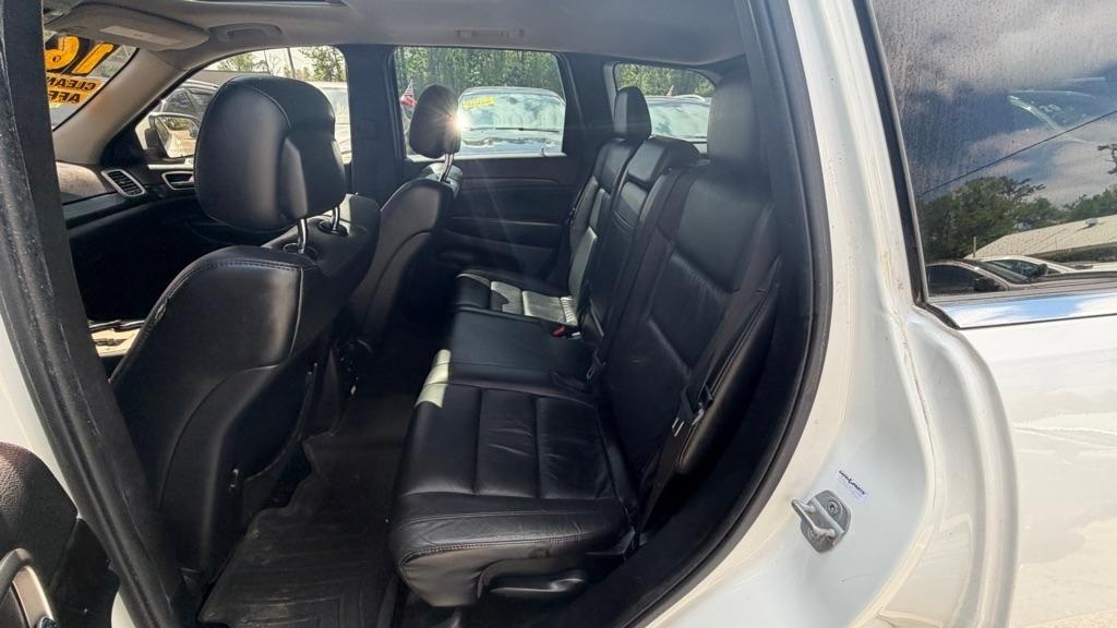 Jeep Grand Cherokee RWD 4dr Laredo 2012