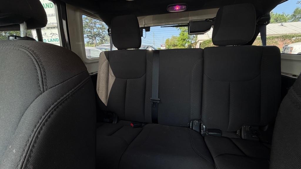 Jeep Wrangler Unlimited 4WD 4dr Sport 2016