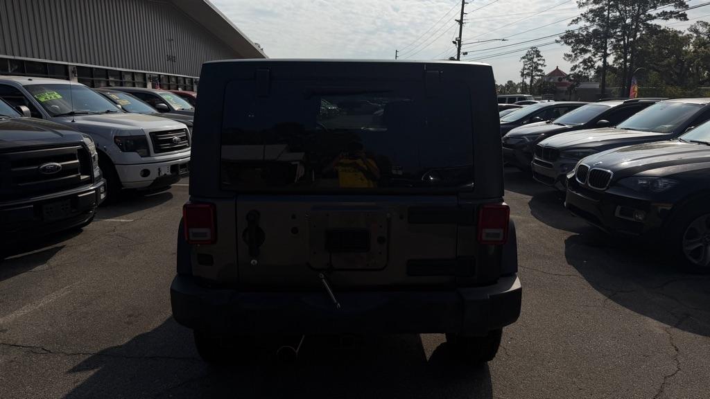 Jeep Wrangler Unlimited 4WD 4dr Sport 2016