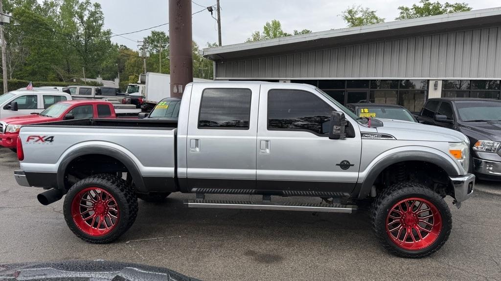 Ford Super Duty F-250 SRW 4WD Crew Cab 172" Platinum 2016
