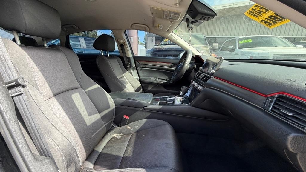 Honda Accord Sedan LX 1.5T CVT 2018