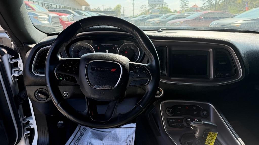 Dodge Challenger SXT RWD 2019