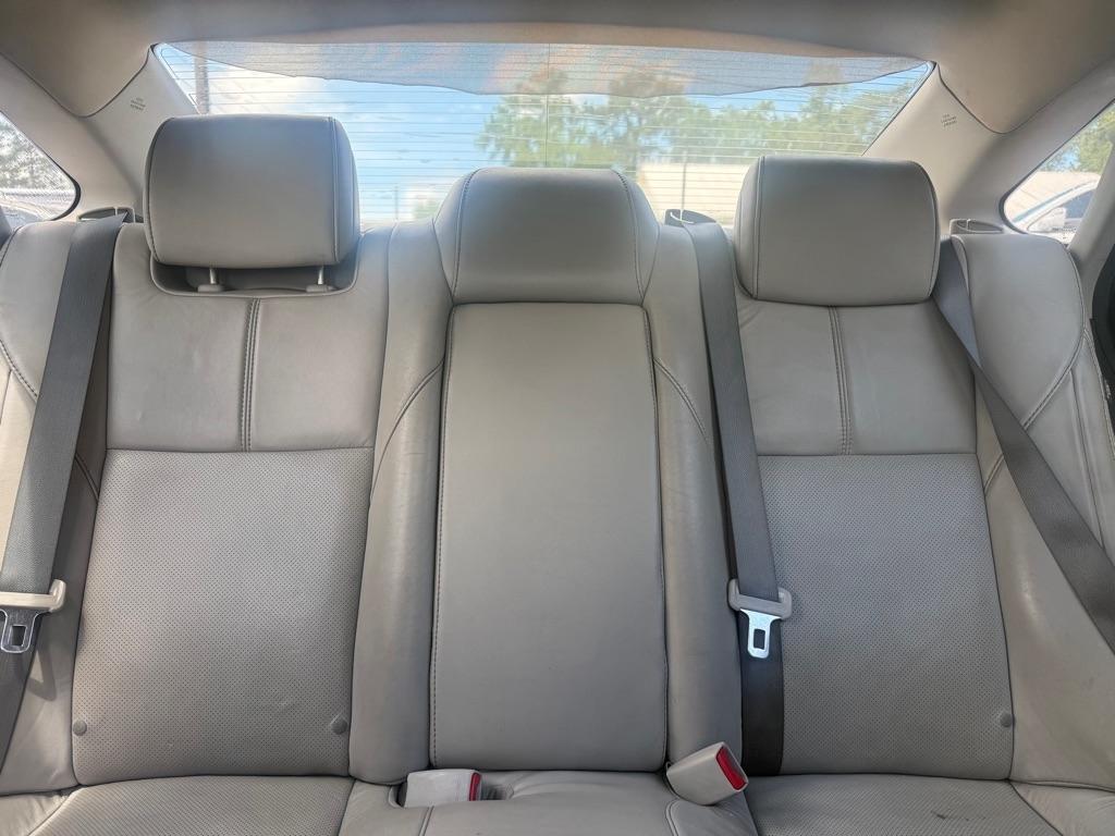 Toyota Avalon 4dr Sdn XLE Premium (Natl) 2013
