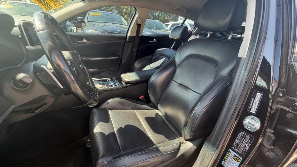 Kia Stinger Base RWD 2019