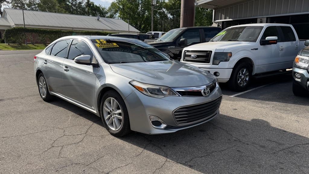 Toyota Avalon 4dr Sdn XLE Touring (Natl) 2015