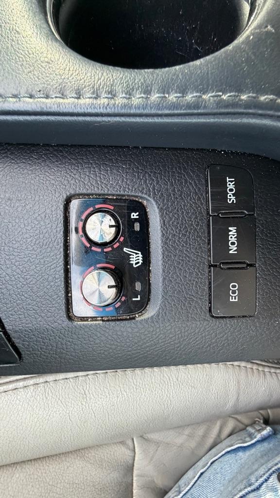 Toyota Avalon 4dr Sdn XLE Touring (Natl) 2015