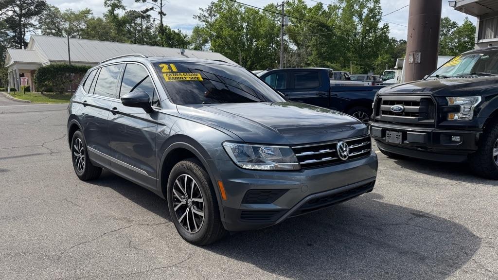 Volkswagen Tiguan 2.0T SE R-Line Black FWD 2021