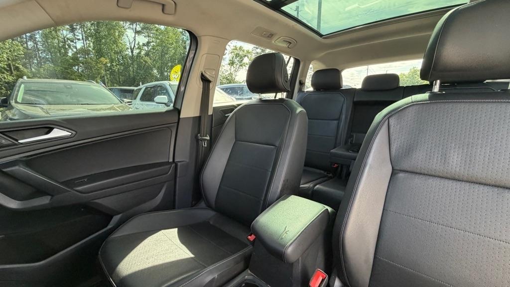 Volkswagen Tiguan 2.0T SE R-Line Black FWD 2021