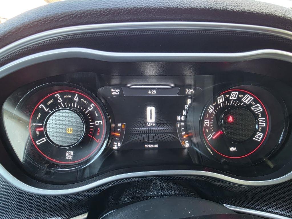 Dodge Challenger SXT RWD 2021