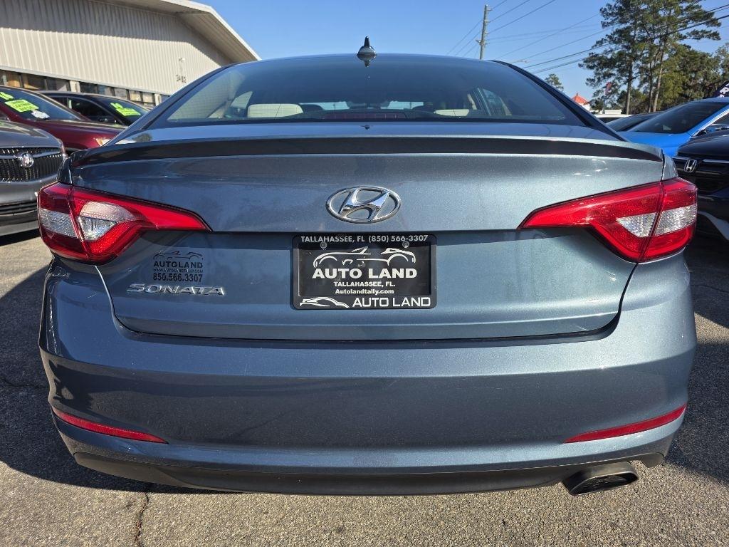 Hyundai Sonata SE 2.4L 2017