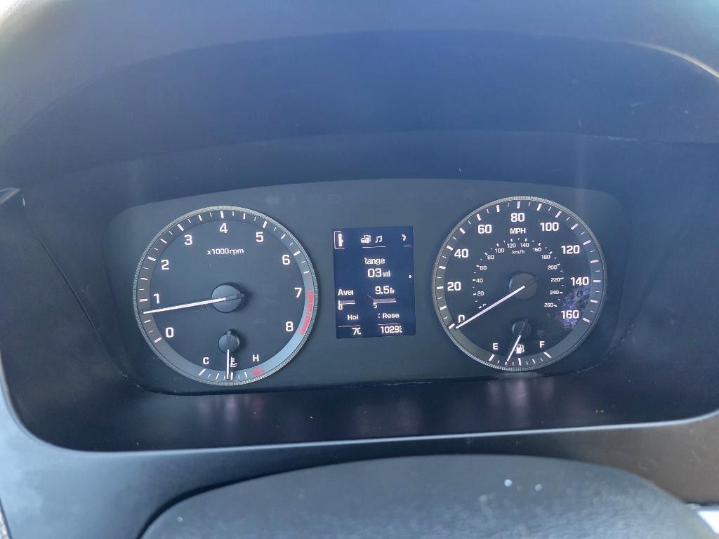 Hyundai Sonata SE 2.4L 2017