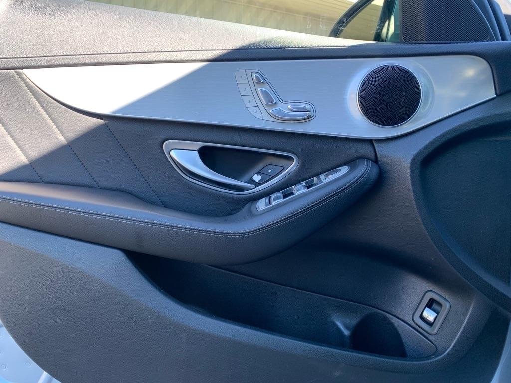 Mercedes-Benz C-Class 4dr Sdn C 300 4MATIC 2015