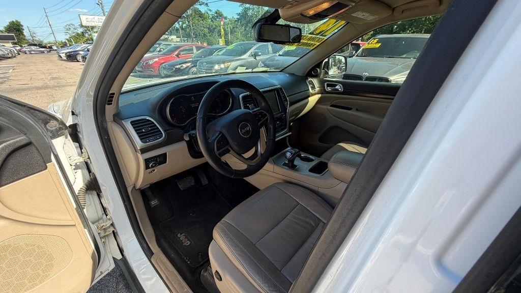 Jeep Grand Cherokee RWD 4dr Laredo 2014