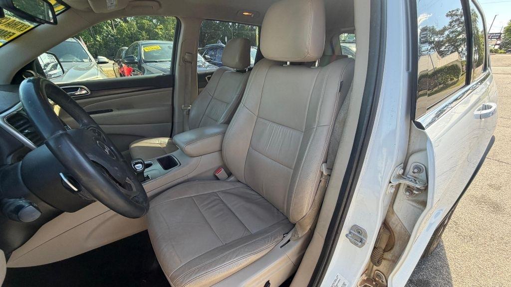 Jeep Grand Cherokee RWD 4dr Laredo 2014