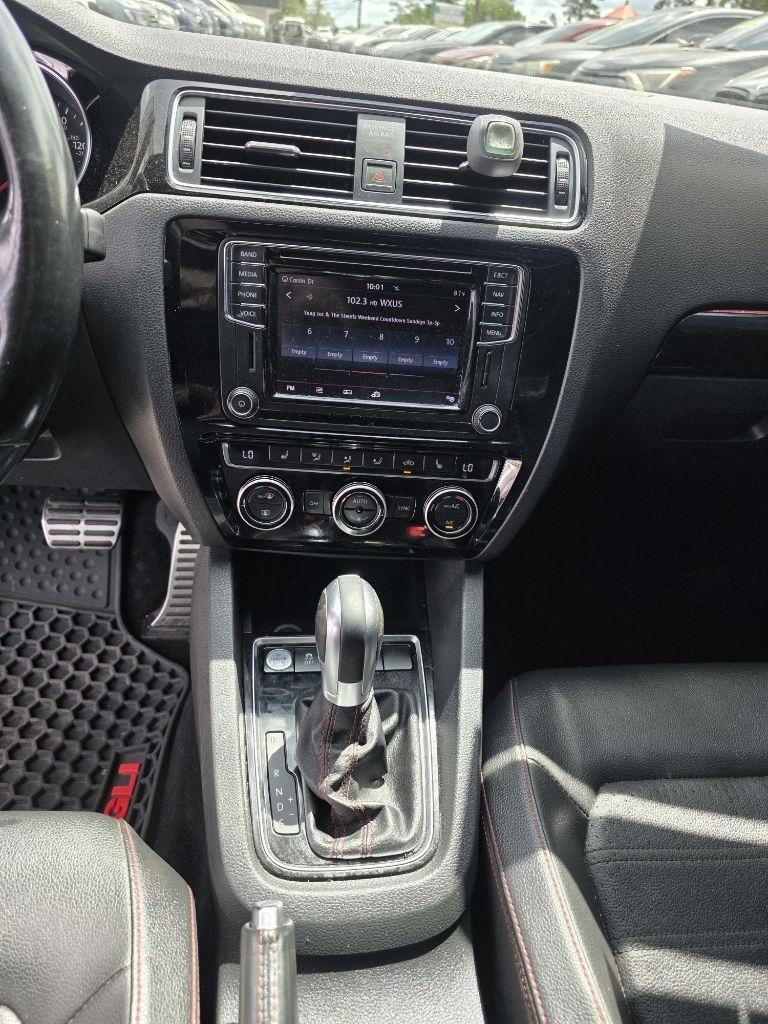 Volkswagen Jetta GLI Auto 2017