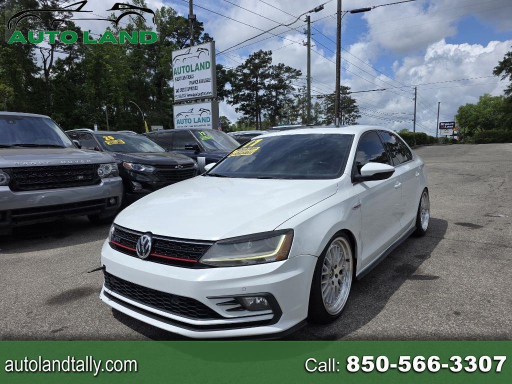 2017 Volkswagen Jetta 2.0T GLI Auto's photo